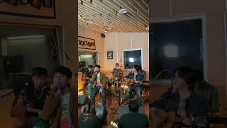 Download lagu Ilfill (Manusia Tak Berharga) - (Live) #shorts mp3