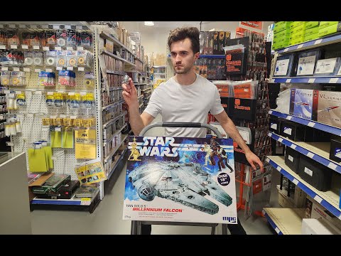 David Does a Review of MPC Star Wars A New Hope Hans Solo Millenium Falcon