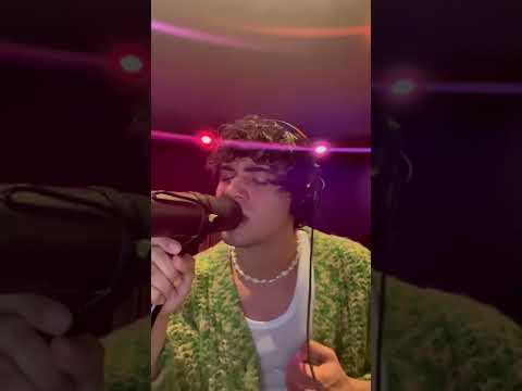 What if #brividi by #mahmood & #blanco was in English 🤎