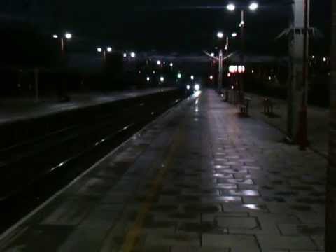 DRS 66425 running 360 minutes late working Coatbridge F.L.T. to Daventry Drs 08/11/2014
