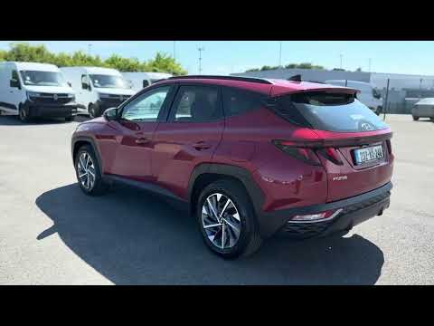 Hyundai Tucson Exucutive 1.6 DSL 5DR 1 Owner - T - Image 2