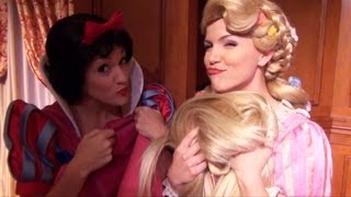 Rapunzel and Snow White Give Us a Double Smolder in the New Princess Fairytale Hall, Disney World
