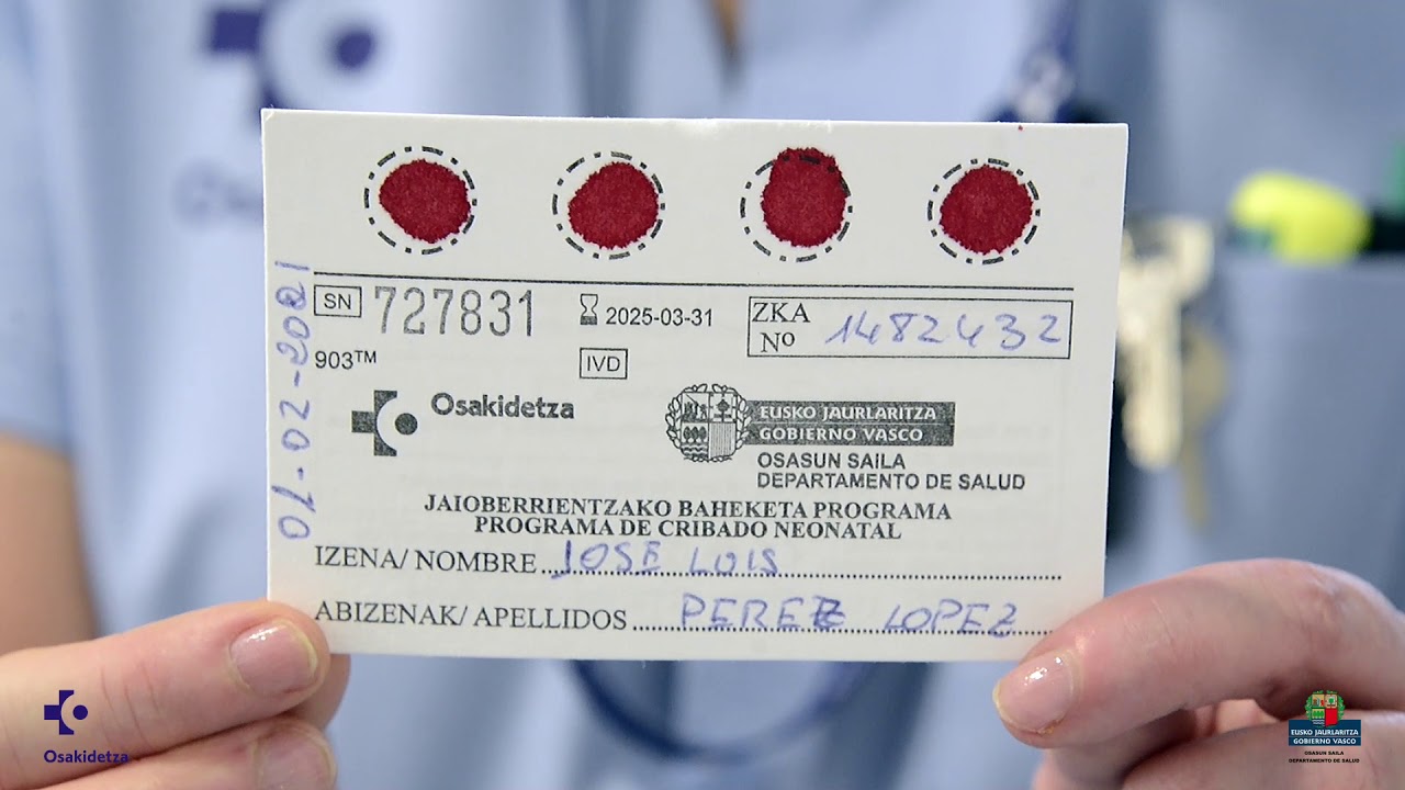 Hatzeko ziztatuz odola biltzea eta paper-txartelean jasotzea