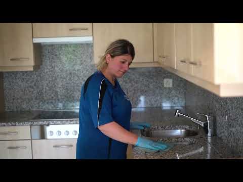 Wyland Reinigung GmbH - Klicken, um das Video zu öffnen
