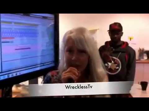 WrecklessTv - Holly [Mc/Singer]