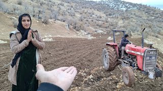 Download lagu Amazing Gift from a Kind Operator to a Homeless Pregnant Mother mp3