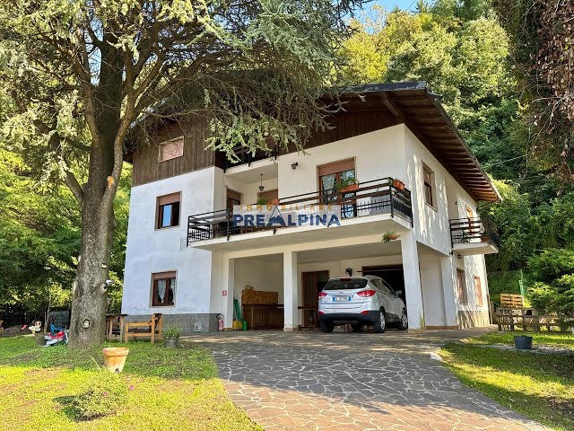 casa singola con giardino a Cene