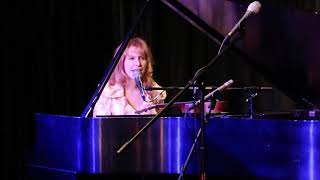 Nellie McKay (LIVE) (HD) / Intro-Happy Flower &amp; Sari / Museum of making music / Carlsbad, CA 11/1/19