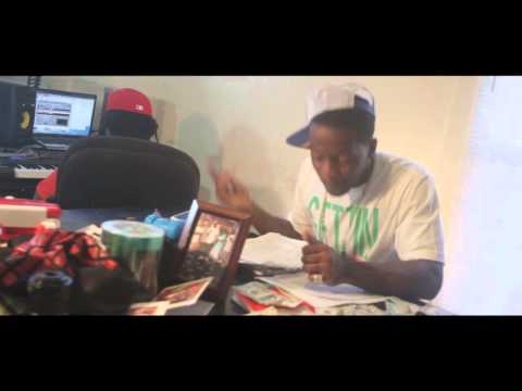 STINK BOMB MUSIC VIDEO FREE WILLY