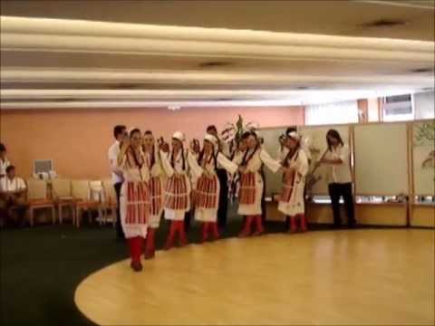 KUD OTEKS danses -chants -costumes de Macédoine à Chambéry.wmv