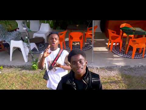 Djamax Ft junior.s doudou/clip-officiel.