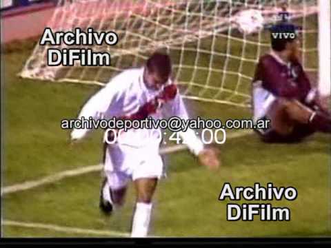 Perú vs Venezuela 2 a 0 con dos goles de Paul Cominges - DiFilm (1997)