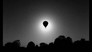 Monster Magnet Black Balloon