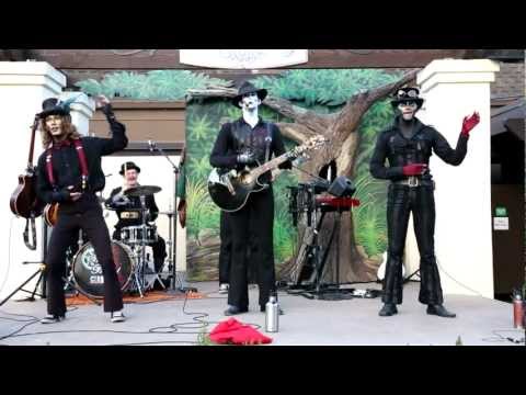 Steam Powered Giraffe: Honeybee