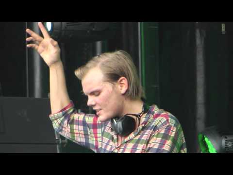 Avicii @ Inox Park Paris 2011