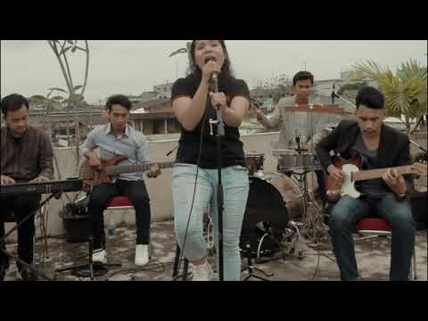 Saat Terindah - Live Session