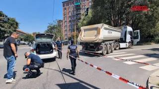 Milano, ciclista travolta da tir a Milano: i rilievi dell'incidente