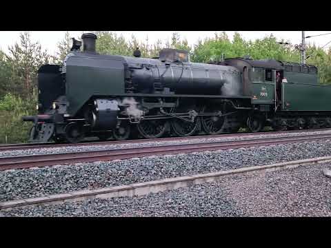 Ukko-Pekka Hr1 1009:n vetämä MUS1945 liikkeellä vaunupalon jälkeen  11.6.2023