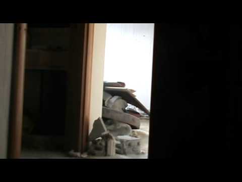 استهداف مقرات النظام بقنابل محلية الصنع من قبل كتيبة أحرار الكتيب في حي باب هود في مدينة حمص