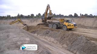 preview picture of video 'BARSLUND: Loading soil into dumper, Slagelse bypass road - Stage I'