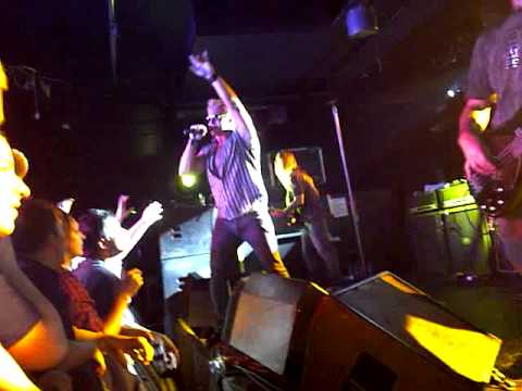 Fozzy - wales song / wanderlust