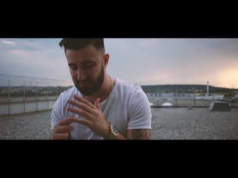 CLAKING - HASSLIEBE (Official Video)