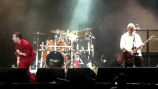 Faith No More - Easy and Epic - São Paulo(7/11/2009) Maquinaria