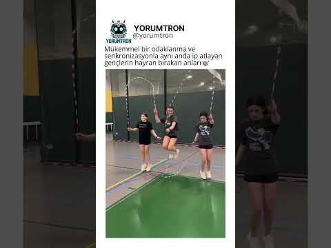 Mükemmel bir odaklanma ve senkronizasyonla aynı anda ip atlayan gençlerin hayran bırakan anları 🎯