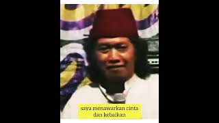 Download lagu kiai kanjeng tak sama dengan konser yg lain . #caknun #mbahnun #maiyah #fypシ #shorts #shortsfeed mp3