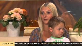 Femton år och gravid - så klarade Olivia av att bli mamma - Nyhetsmorgon (TV4)