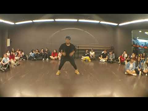 200418 Kpop Dance Off Vol 97: Gugudan - The Boots