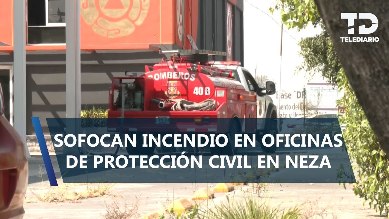 Explosión por pirotecnia desata incendio en oficinas de Protección Civil en Nezahualcóyotl