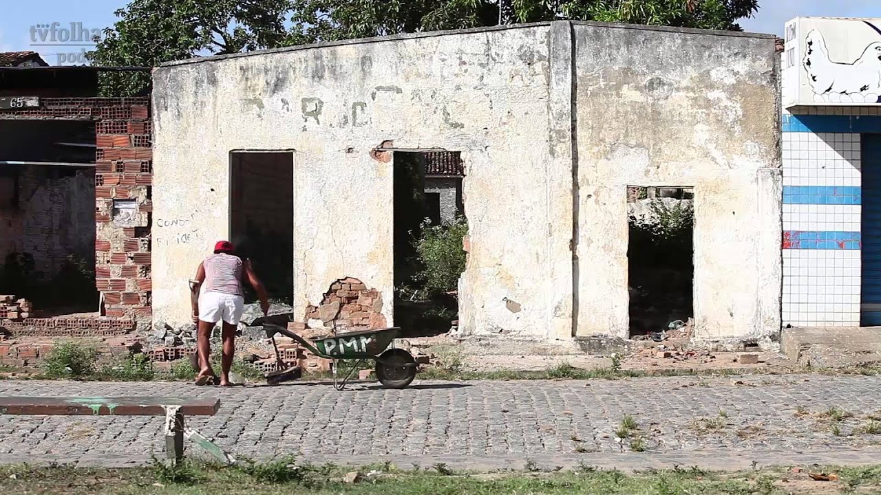 Reduto político de Renan Calheiros para em dia de jogo de futebol