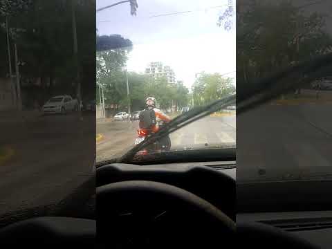 Paseo por la ciudad de resistencia Chaco en Duster