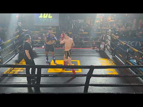 INVICTUS DELUXE II Ramiro Campos II Kick Boxing Semiprofesional