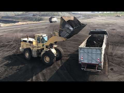 Caterpillar 988F Wheel Loader Loading Coal On Trucks - Labrianidis SA