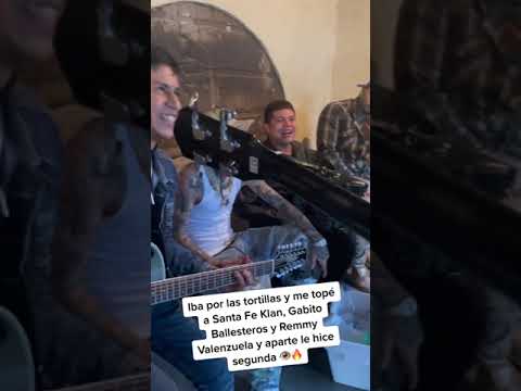 Santa fe klan Con Remmy valenzuela y Gabito ballesteros .
