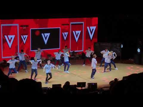 Mansae (만세) - SEVENTEEN (LIVE) - TORONTO