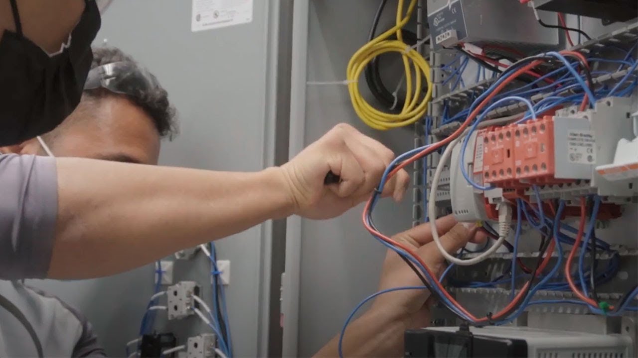 Humber College Electrical Engineering – Control Systems Technician/Technologist