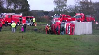 preview picture of video 'Lastbil på katastrofekurs ved Ravnholt'