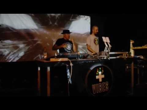 +VIBES /// DON CAMILO & ANTXON SAGARDUI (Factoria de So 06/08/16)