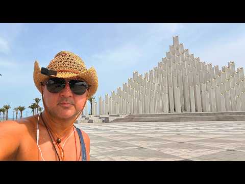 Exploring Back Beach (Bai Sau) in Vung Tau Vietnam. 🇻🇳