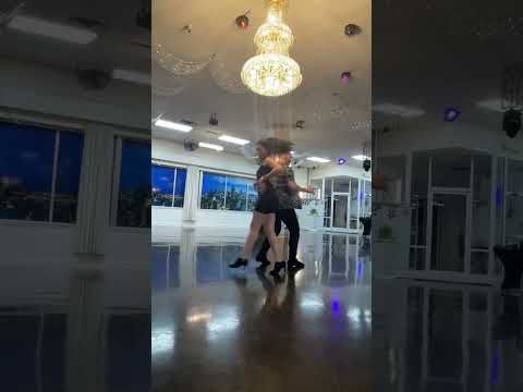 Salsa On2 Sequence #salsa #latindance #dance #salsaon2 #salsadancing #rodrigoandwendy