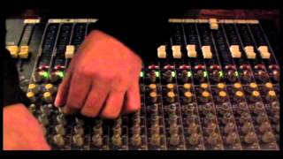 Claudia Dorei vs Victor Rice: Sem Fim (DUB 1)