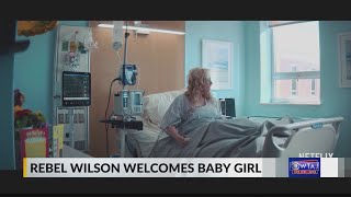 Rebel Wilson welcomes baby girl via surrogate, posts 1st photo to social media