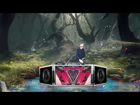 Boccaccio Resident Olivier Pieters Revives the Classics in a Retro House Set | BLVCKPRINT & Friends