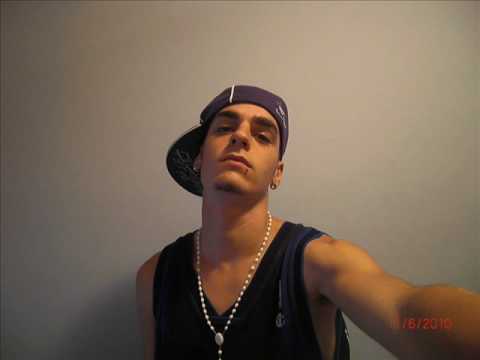 Emhe - La luna es nuestra musa (con Ekino y Saek)