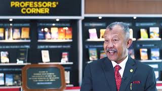 Prof Corner di PSB UUM bersama Dato Prof Dr Sudin Haron