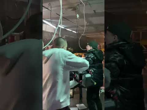 SLAVA MARLOW, AARNE - БИЗНЕС ВУМЭН [BACKSTAGE КЛИПА]