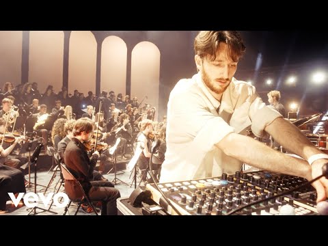 Thylacine - and 74 musicians LIVE @ Vienne